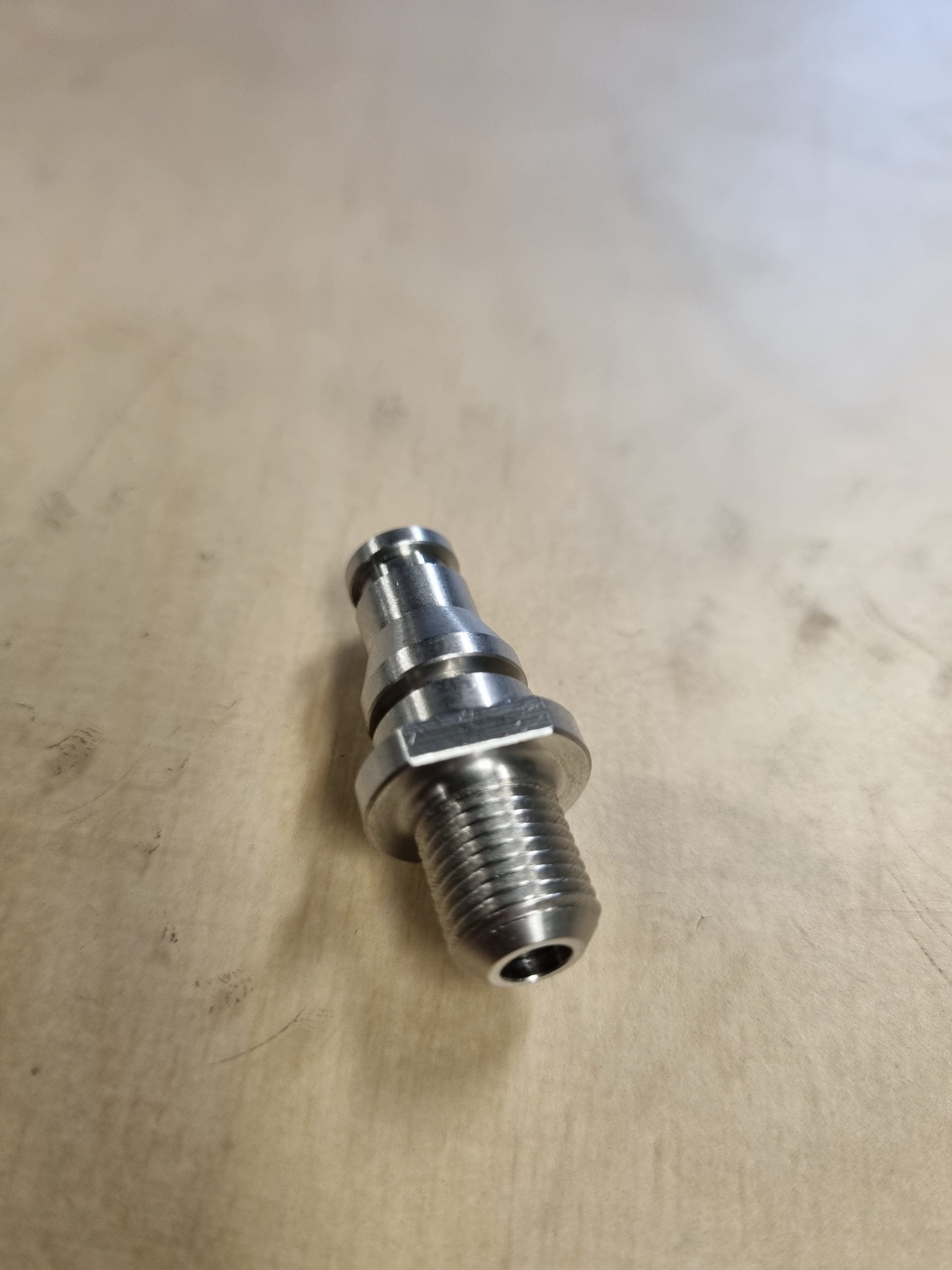 02M 02Q 02J Kupplungsadapter M10x1